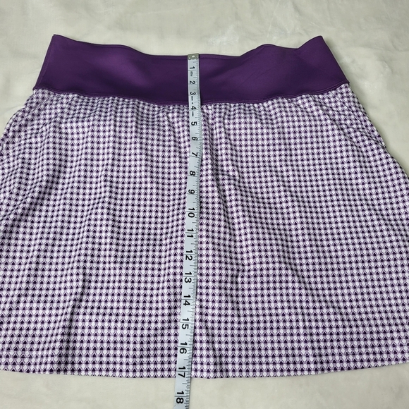 Puma Power Shape Dry Cell Golf Skirt With Pockets. Purple And White. Size XL - Picture 4 of 11